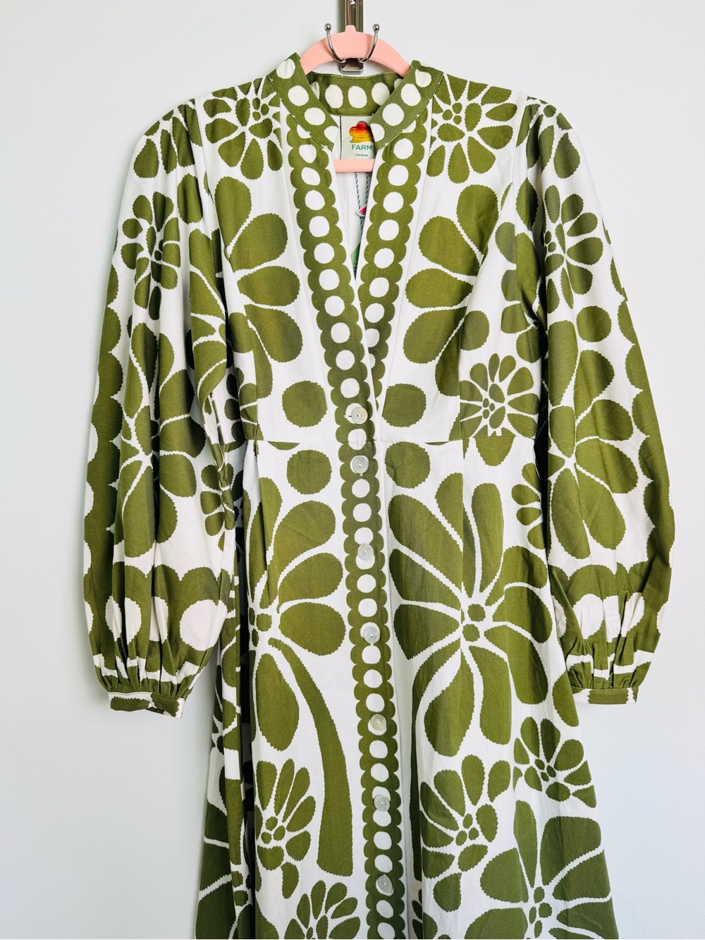 FARM RIO
Buttoned Puff Sleeve Maxi Dress - Palermo
Green - Picture 7 of 14